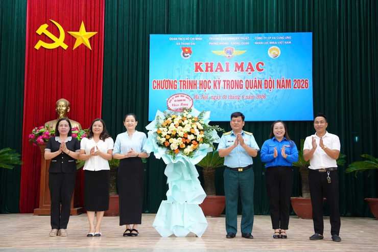 KHAI MẠC CHƯƠNG TRÌNH "HỌC KỲ TRONG QUÂN ĐỘI" NĂM 2026 – RÈN LUYỆN BẢN LĨNH, TRƯỞNG THÀNH TRONG KỶ LUẬT- Ảnh 2.