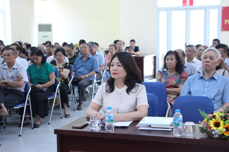 Hội nghị lấy ý kiến đóng góp cho dự thảo phương án sắp xếp tổ dân phố trên địa bàn phường- Ảnh 6.