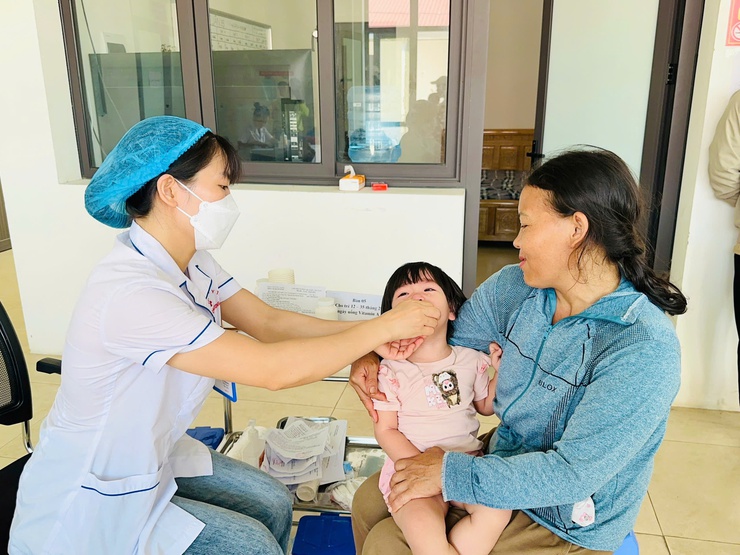 Phú Nghĩa triển khai Chiến dịch bổ sung Vitamin A đợt 1 năm 2026 cho trẻ em- Ảnh 2.
