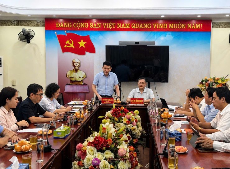 SỞ VĂN HÓA VÀ THỂ THAO HÀ NỘI LÀM VIỆC VỚI PHƯỜNG VĂN MIẾU - QUỐC TỬ GIÁM VỀ PHÁT TRIỂN CÔNG NGHIỆP VĂN HÓA- Ảnh 3.