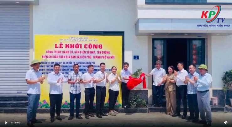 Xã Kiều Phú tổ chức Lễ khởi công công trình gắn số nhà, tên đường, biển chỉ dẫn trên địa bàn xã- Ảnh 1.