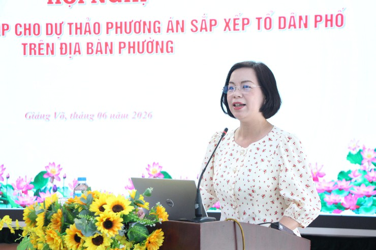 Hội nghị lấy ý kiến đóng góp cho dự thảo phương án sắp xếp tổ dân phố trên địa bàn phường- Ảnh 7.
