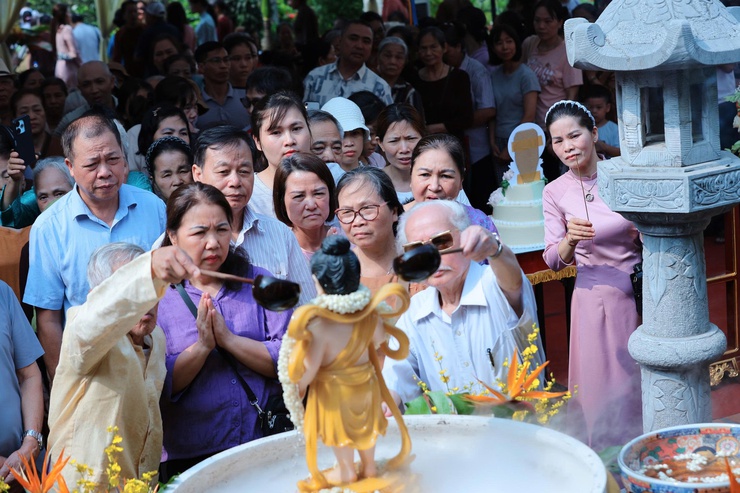 Trang nghiêm tổ chức Đại lễ Phật đản Phật lịch 2570 – Dương lịch 2026 tại chùa Bà Già và chùa Phú Xá- Ảnh 20.