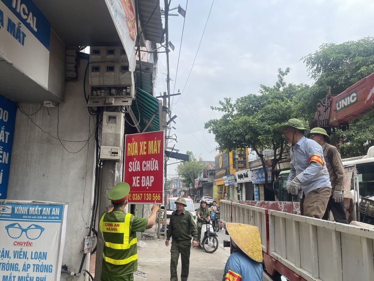 Xã Liên Minh: Quyết liệt lập lại trật tự đô thị, trả lại đường thông hè thoáng- Ảnh 5.