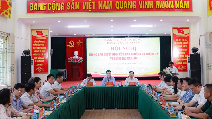 Đại Xuyên công bố các quyết định của Thành ủy Hà Nội về công tác cán bộ và kiện toàn lãnh đạo chủ chốt- Ảnh 1.