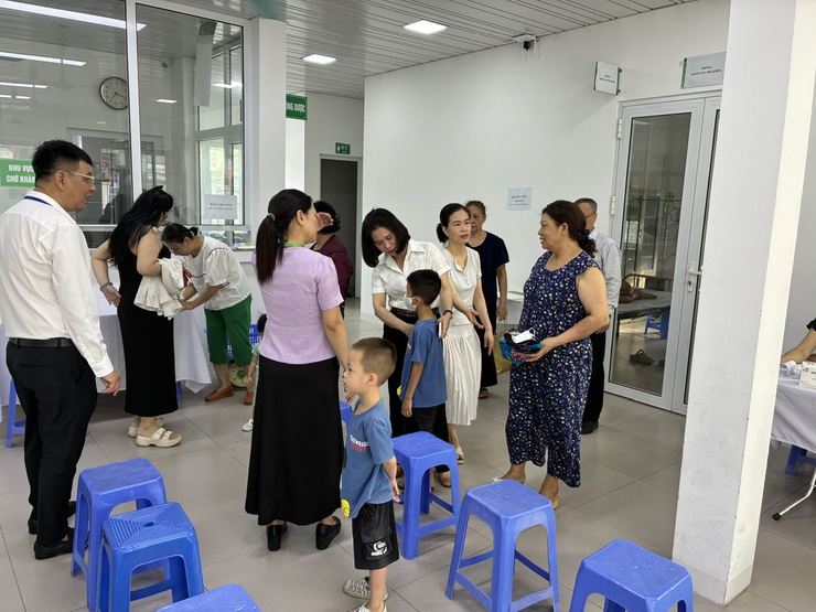Phường Bồ Đề thí điểm ứng dụng Phần mềm Khám sức khoẻ trẻ em trong Chiến dịch bổ sung VitaminA và triển khai các hoạt động Ngày vi chất dinh dưỡng năm 2026- Ảnh 3.
