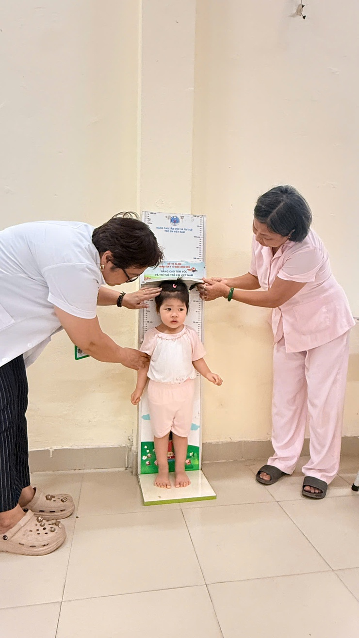 Phường Bồ Đề thí điểm ứng dụng Phần mềm Khám sức khoẻ trẻ em trong Chiến dịch bổ sung VitaminA và triển khai các hoạt động Ngày vi chất dinh dưỡng năm 2026- Ảnh 12.
