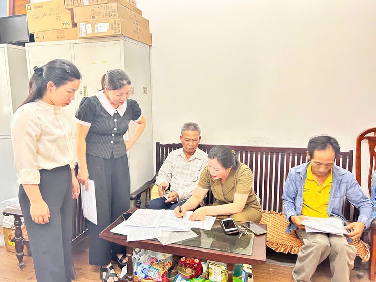 THỰC HIỆN CẬP NHẬT, ĐỐI SOÁT, CHỈNH LÝ THÔNG TIN ĐẢNG VIÊN PHỤC VỤ CHUYỂN ĐỔI SỐ TRONG CÔNG TÁC XÂY DỰNG ĐẢNG- Ảnh 3.