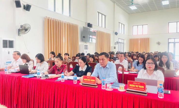 Xã Phúc Lộc tổ chức Hội nghị đánh giá kết quả thực hiện nhiệm vụ công tác tháng 5 triển khai phương hướng, nhiệm vụ công tác tháng 6 năm 2026- Ảnh 2.