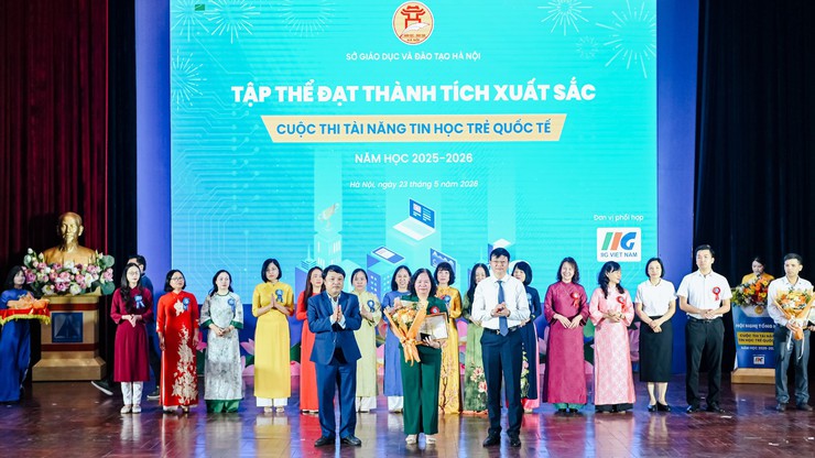 Phường Tây Hồ đạt thành tích xuất sắc tại cuộc thi tài năng tin học trẻ quốc tế TP. Hà Nội năm học 2025 - 2026- Ảnh 1.