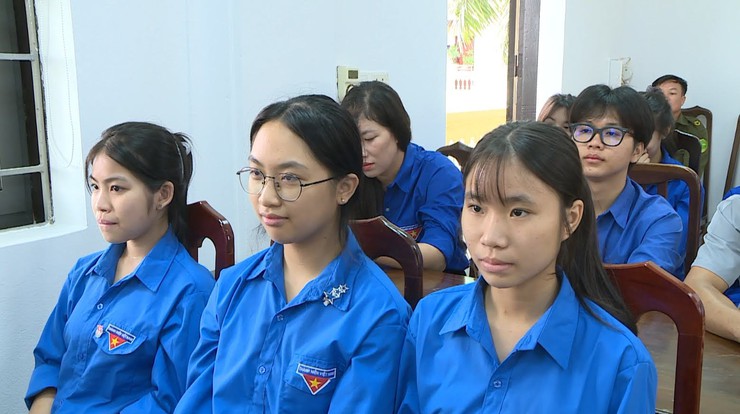 Phúc Thọ ra quân hưởng ứng Tháng hành động phòng, chống ma túy năm 2026- Ảnh 8.