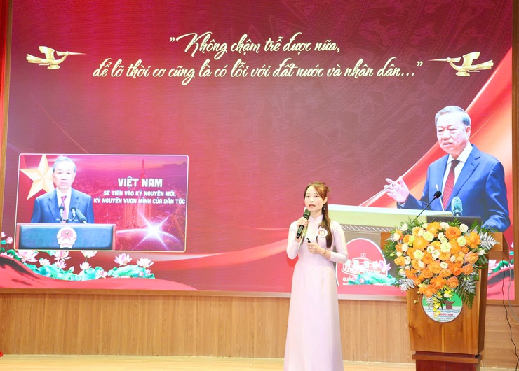 Thí sinh Nguyễn Phương Oanh xã Quốc Oai xuất sắc giành giải Nhì Hội thi Báo cáo viên, tuyên truyền viên giỏi Thành phố Hà Nội Năm 2026 - Cụm thi số 8- Ảnh 16.
