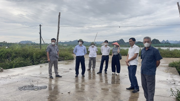 HĐND xã Hương Sơn giám sát công tác vệ sinh môi trường và xử lý rác thải trên địa bàn- Ảnh 1.