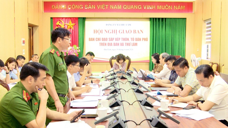 Đảng ủy xã Thư Lâm giao ban Ban Chỉ đạo sắp xếp thôn, tổ dân phố trên địa bàn xã
- Ảnh 3.