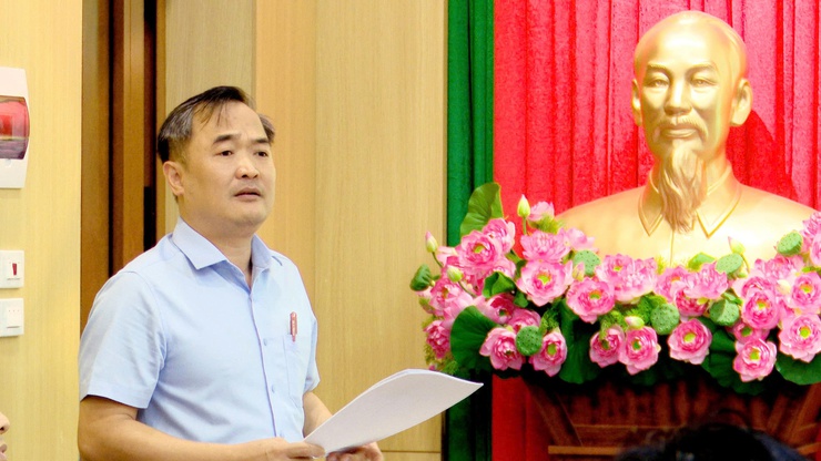 Đảng ủy xã Thư Lâm giao ban Ban Chỉ đạo sắp xếp thôn, tổ dân phố trên địa bàn xã
- Ảnh 2.