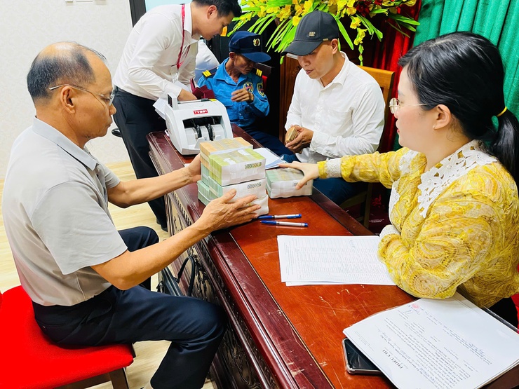 Hòa Lạc chi trả gần 48 tỷ đồng bồi thường, hỗ trợ giải phóng mặt bằng Dự án Khu Công nghệ cao Hòa Lạc- Ảnh 4.