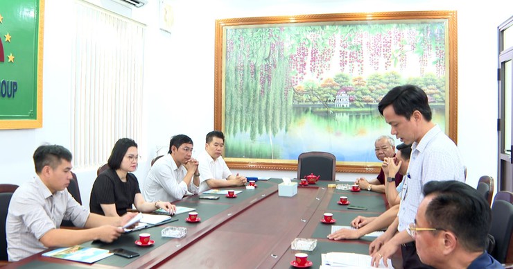 Hội nghị bàn giao mốc giới dự án Cụm công nghiệp Liên Hiệp - Giai đoạn 2 tại xã Hát Môn- Ảnh 1.