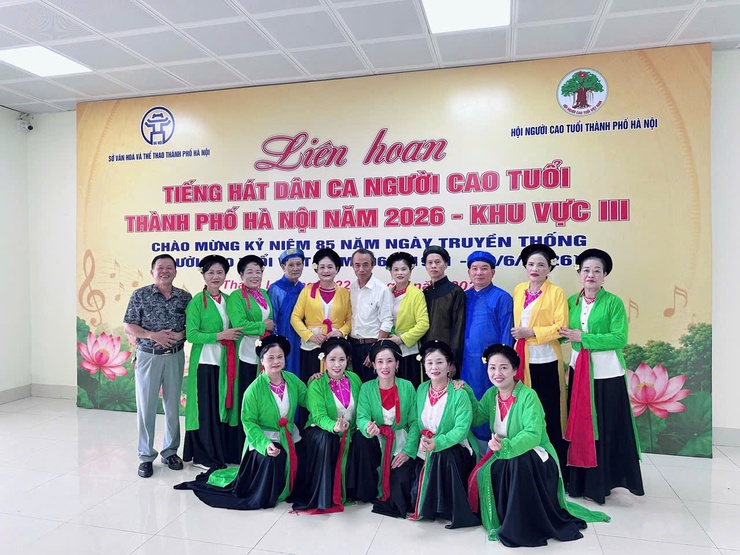Hồng Vân tỏa sáng tại liên hoan Dân ca Thủ đô 2026 – xuất sắc giành giải ba, khẳng định vị thế điểm sáng văn hóa trên vùng đất nông thôn mới kiểu mẫu- Ảnh 1.