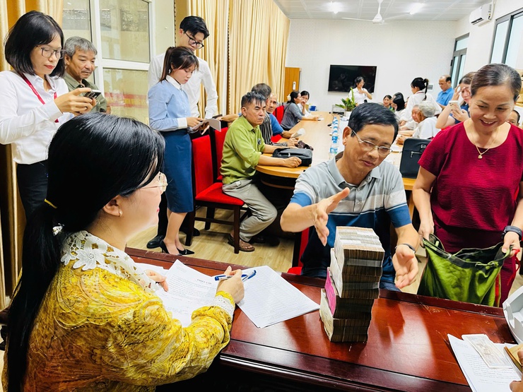Hòa Lạc chi trả gần 48 tỷ đồng bồi thường, hỗ trợ giải phóng mặt bằng Dự án Khu Công nghệ cao Hòa Lạc- Ảnh 1.