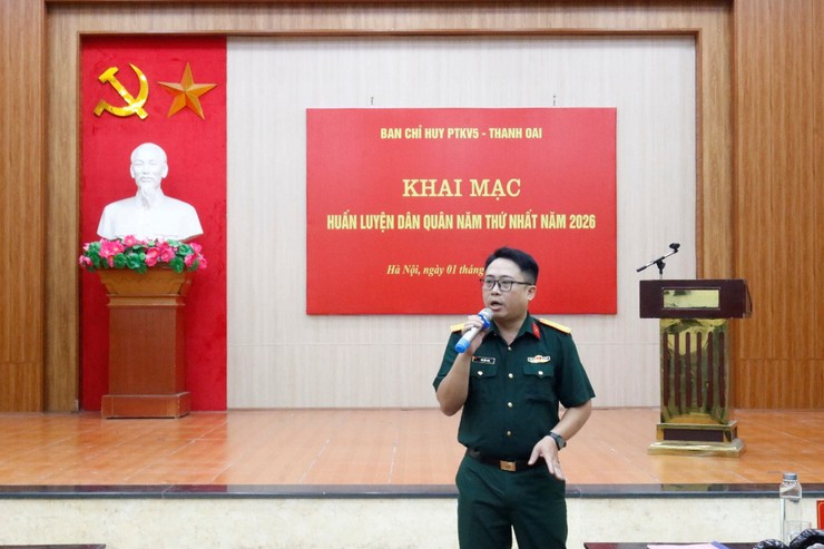 Dân quân phường Hoàng Liệt tham gia khai mạc huấn luyện dân quân năm thứ Nhất năm 2026- Ảnh 4.