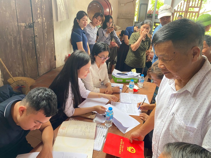 Hòa Lạc chi trả gần 48 tỷ đồng bồi thường, hỗ trợ giải phóng mặt bằng Dự án Khu Công nghệ cao Hòa Lạc- Ảnh 5.
