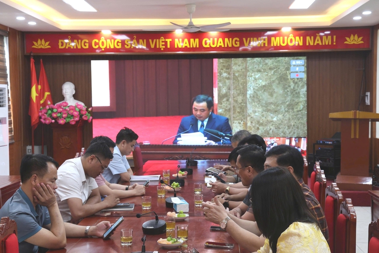 VĨNH THANH THAM DỰ HỘI NGHỊ TRỰC TUYẾN KỶ NIỆM 1 NĂM THÀNH LẬP CHÍNH QUYỀN ĐỊA PHƯƠNG HAI CẤP- Ảnh 3.