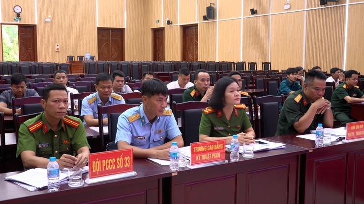 Xã Thanh Oai hiệp đồng sử dụng lực lượng, phương tiện làm nhiệm vụ phòng thủ dân sự- Ảnh 3.