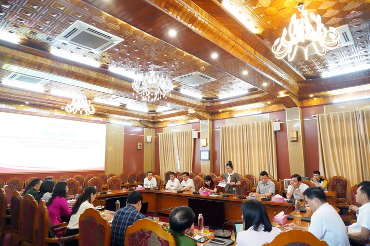 Phường Chương Mỹ trao quyết định bổ nhiệm, điều động và bổ nhiệm cán bộ lãnh đạo, quản lý- Ảnh 3.