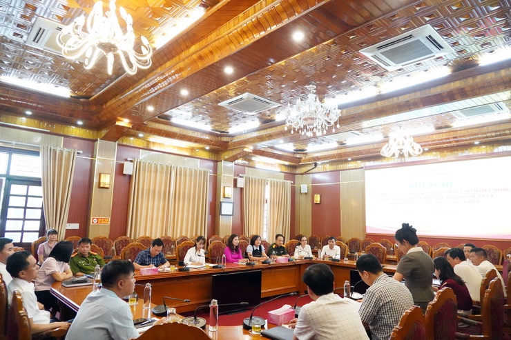 Phường Chương Mỹ trao quyết định bổ nhiệm, điều động và bổ nhiệm cán bộ lãnh đạo, quản lý- Ảnh 2.