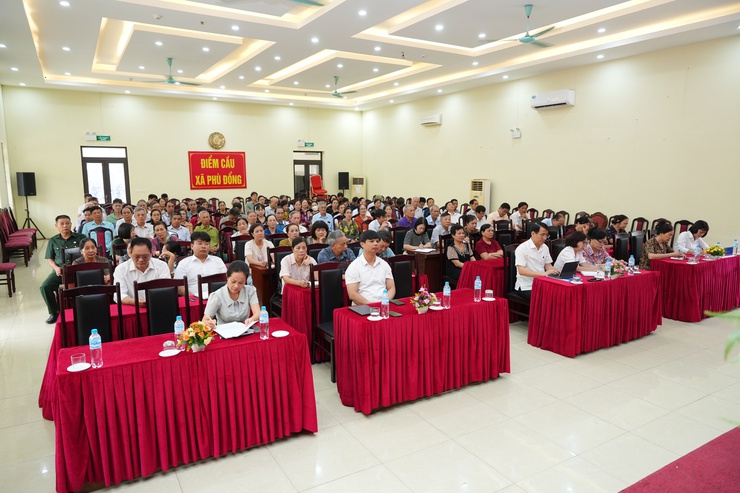 HĐND xã Phù Đổng tổ chức Hội nghị tiếp xúc cư tri trước kỳ họp thứ II HĐND xã Phù Đổng khóa XXII nhiệm kỳ 2026-2031.- Ảnh 2.