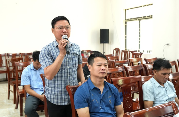 UBND xã Bát Tràng tổ chức hội nghị xin ý kiến về Đề án sáp nhập thôn trên địa bàn xã- Ảnh 2.