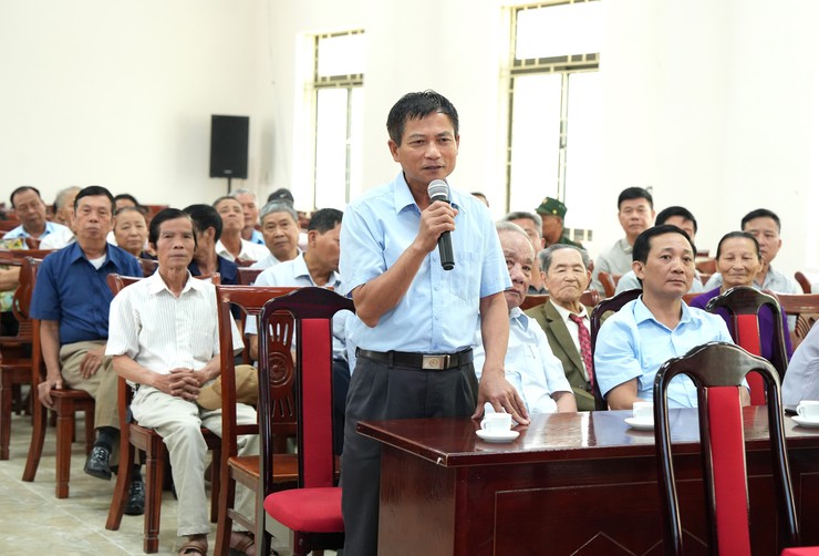 UBND xã Bát Tràng tổ chức hội nghị xin ý kiến về Đề án sáp nhập thôn trên địa bàn xã- Ảnh 3.
