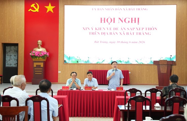 UBND xã Bát Tràng tổ chức hội nghị xin ý kiến về Đề án sáp nhập thôn trên địa bàn xã- Ảnh 4.