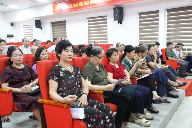 Hội nghị tiếp xúc cử tri trước kỳ họp thường lệ giữa năm 2026 HĐND phường Xuân Phương khóa II, nhiệm kỳ 2026 - 2031- Ảnh 6.