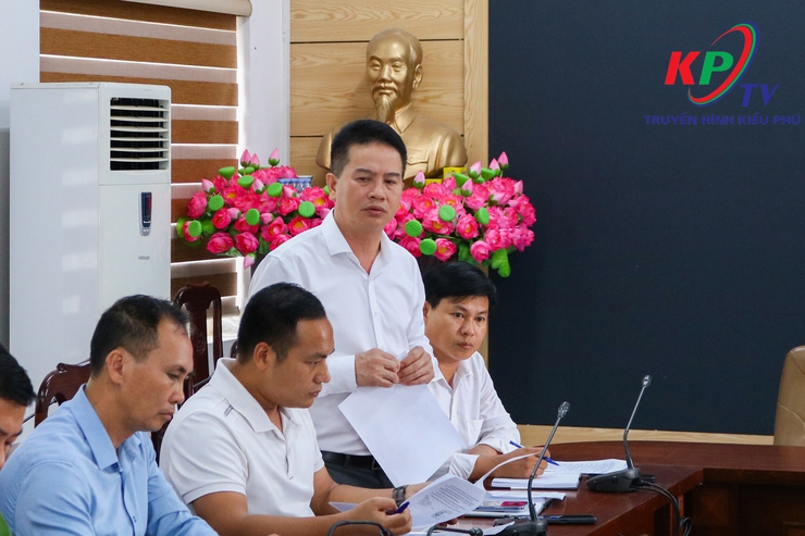 Xã Kiều Phú tổ chức hội nghị làm việc với các cơ sở giết mổ gia súc, gia cầm trên địa bàn xã để tuyên truyền, ký cam kết và hướng dẫn vệ sinh thú y cơ sở giết mổ tập trung tạm thời- Ảnh 3.