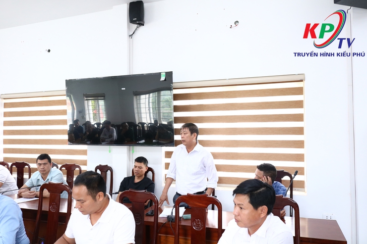 Xã Kiều Phú tổ chức hội nghị làm việc với các cơ sở giết mổ gia súc, gia cầm trên địa bàn xã để tuyên truyền, ký cam kết và hướng dẫn vệ sinh thú y cơ sở giết mổ tập trung tạm thời- Ảnh 6.