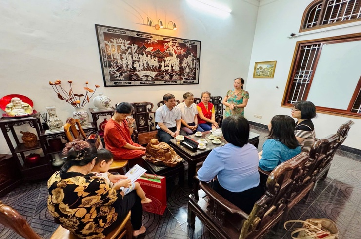 Phường Yên Hòa lan tỏa yêu thương tới trẻ em khuyết tật đặc biệt nặng nhân "Tháng hành động vì trẻ em" năm 2026- Ảnh 5.