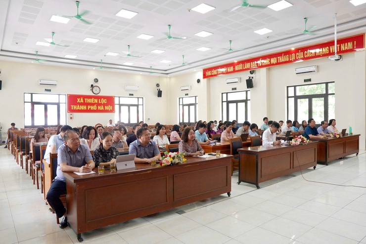 Xã Thiên Lộc tham dự Hội nghị sơ kết một năm vận hành bộ máy của hệ thống chính trị và chính quyền địa phương hai cấp thành phố Hà Nội- Ảnh 2.