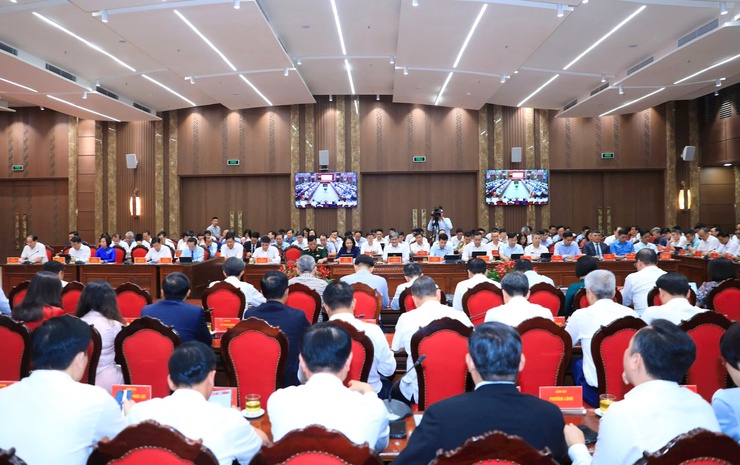 Hà Nội đánh giá một năm vận hành bộ máy của hệ thống chính trị và chính quyền địa phương hai cấp

- Ảnh 2.