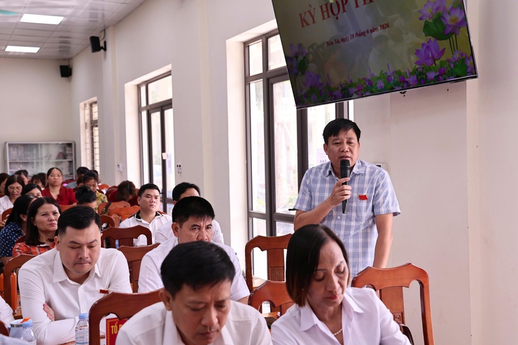 Phiên chất vấn tại kỳ họp thứ hai HĐND xã Hòa Xá khóa II: tập trung giải quyết những vấn đề dân sinh bức thiết- Ảnh 6.