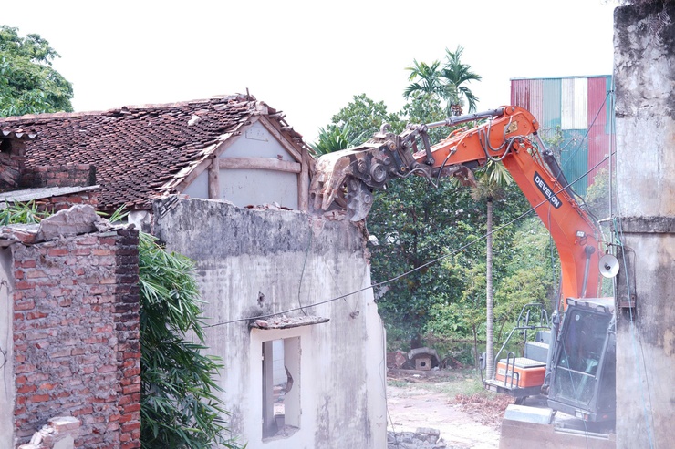 Phường Chương Mỹ đẩy nhanh tiến độ giải phóng mặt bằng thực hiện Dự án cải tạo, nâng cấp Quốc lộ 6 đoạn Ba La - Xuân Mai- Ảnh 4.