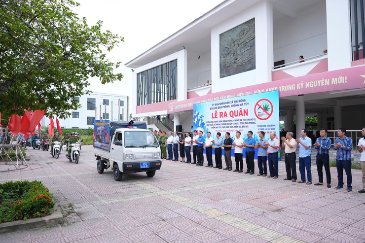 Xã Phù Đổng: Ra quân hưởng ứng Tháng hành động phòng, chống ma túy, Ngày Quốc tế và Ngày toàn dân phòng, chống ma túy 26-6- Ảnh 6.