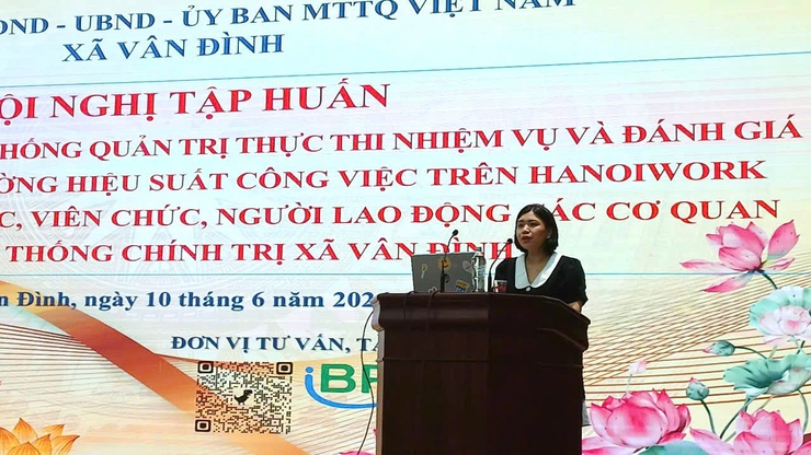 XÃ VÂN ĐÌNH TỔ CHỨC TẬP HUẤN TRIỂN KHAI HỆ THỐNG QUẢN TRỊ THỰC THI NHIỆM VỤ VÀ ĐÁNH GIÁ HIỆU SUẤT CÔNG VIỆC TRÊN NỀN TẢNG HANOIWORK- Ảnh 2.
