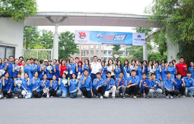 HƠN 1.680 THÍ SINH XÃ QUỐC OAI TỰ TIN BƯỚC VÀO NGÀY THI ĐẦU TIÊN KỲ THI TỐT NGHIỆP THPT NĂM 2026- Ảnh 28.