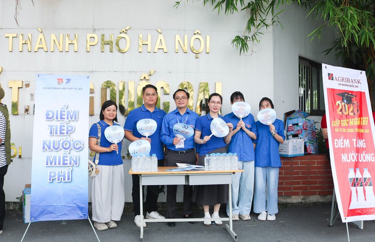 HƠN 1.680 THÍ SINH XÃ QUỐC OAI TỰ TIN BƯỚC VÀO NGÀY THI ĐẦU TIÊN KỲ THI TỐT NGHIỆP THPT NĂM 2026- Ảnh 32.
