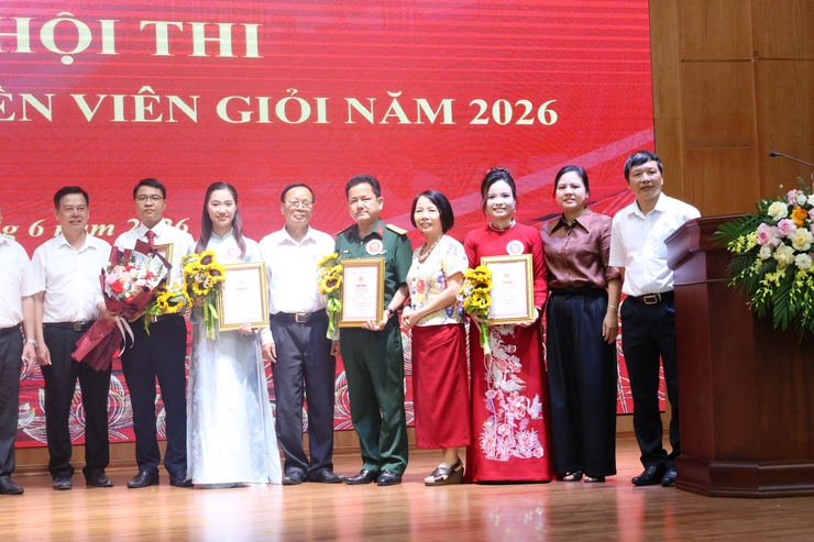 Xã Hòa Phú: Xuất sắc giành giải Ba tại Hội thi Báo cáo viên, tuyên truyền viên giỏi thành phố Hà Nội năm 2026 - Cụm thi số 9- Ảnh 10.