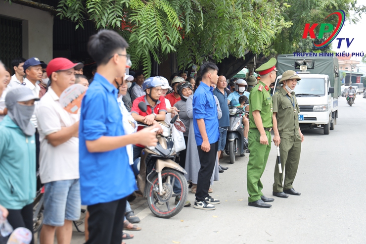 Điểm thi Trường THPT Minh Khai sẵn sàng cho ngày thi đầu tiên Kỳ thi tốt nghiệp THPT năm 2026- Ảnh 4.