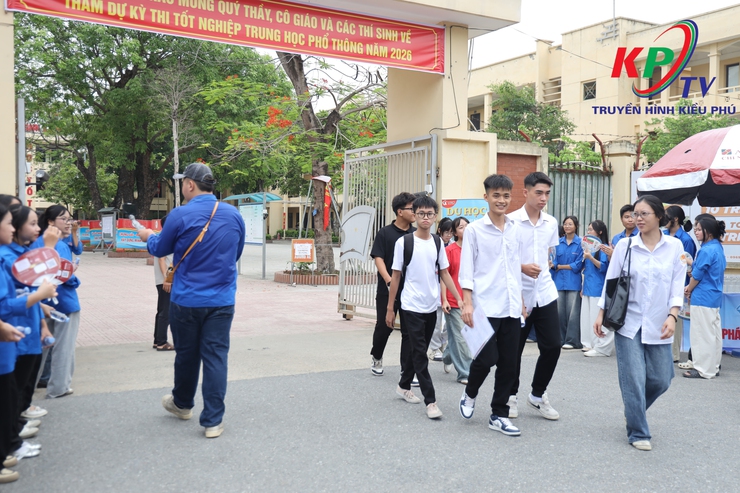 Điểm thi Trường THPT Minh Khai sẵn sàng cho ngày thi đầu tiên Kỳ thi tốt nghiệp THPT năm 2026- Ảnh 8.