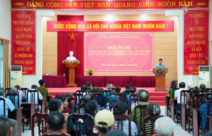 Chủ động phòng ngừa, sẵn sàng ứng phó cháy nổ: Quốc Oai tăng cường tuyên truyền PCCC&CNCH cho Nhân dân- Ảnh 2.