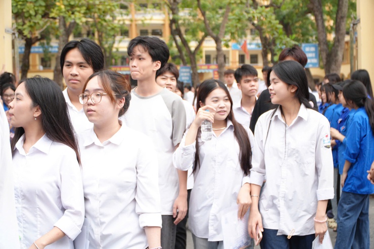 Thí sinh Tây Phương tự tin chinh phục môn thi đầu tiên kỳ thi tốt nghiệp THPT 2026- Ảnh 1.